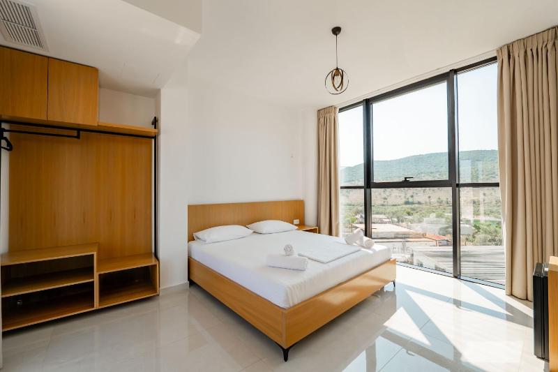 Deluxe Double Room image 1