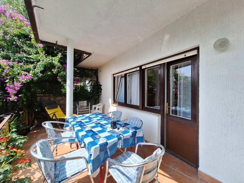 Apartment Ivy - image 22
