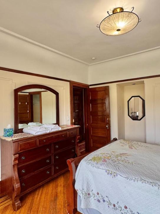 Two-Bedroom Suite image 3