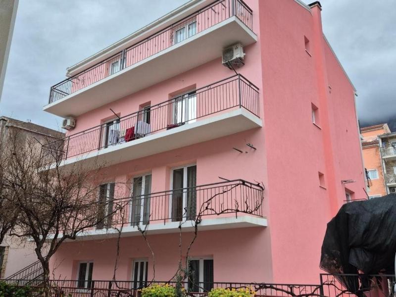 Apartments with parking space Makarska - 24785 - image 9