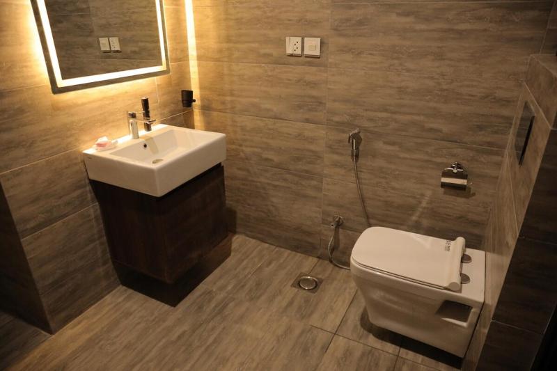Cozy 2BHK Apartment Self Check-in - image 15