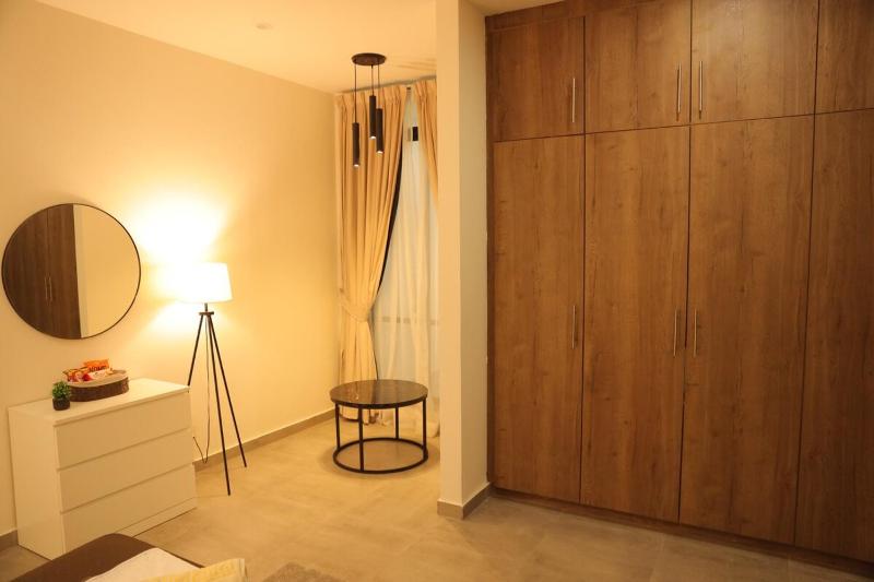 Cozy 2BHK Apartment Self Check-in - image 2