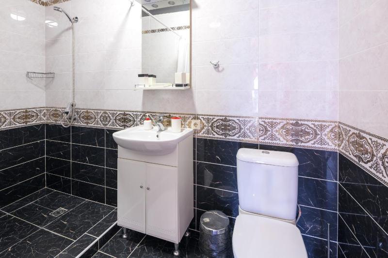 Standard Triple Room image 3