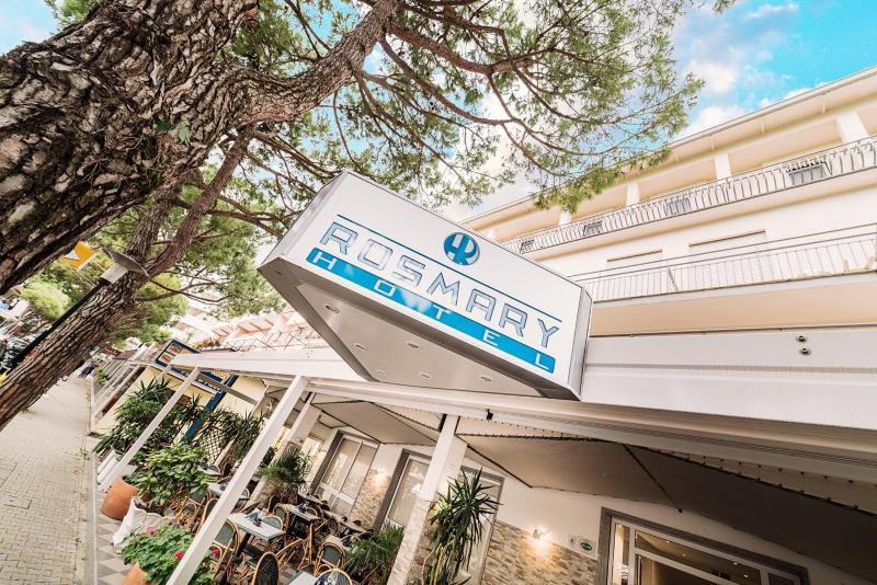 Hotel Rosmary - image 1