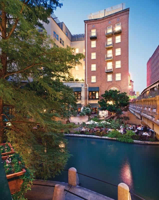 Wyndham Riverside Suites 2BR Apartment with Resort Access - image 9
