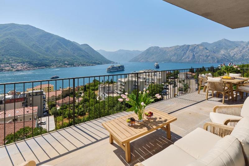 Sea Breeze Residence - image 3