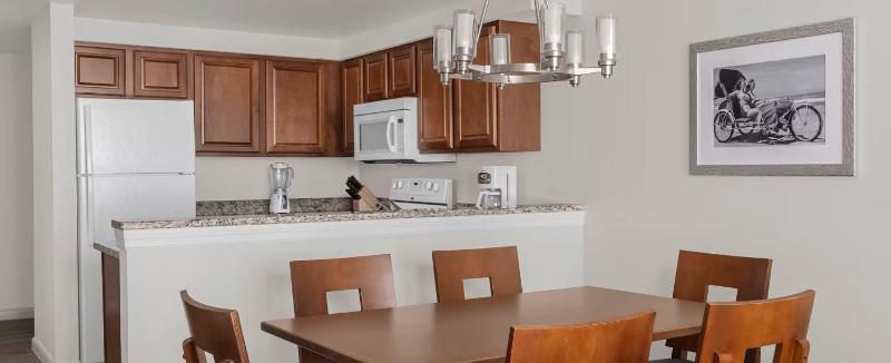 Wyndham Ocean Walk Resort 2BR Apartment with Resort Access - image 16
