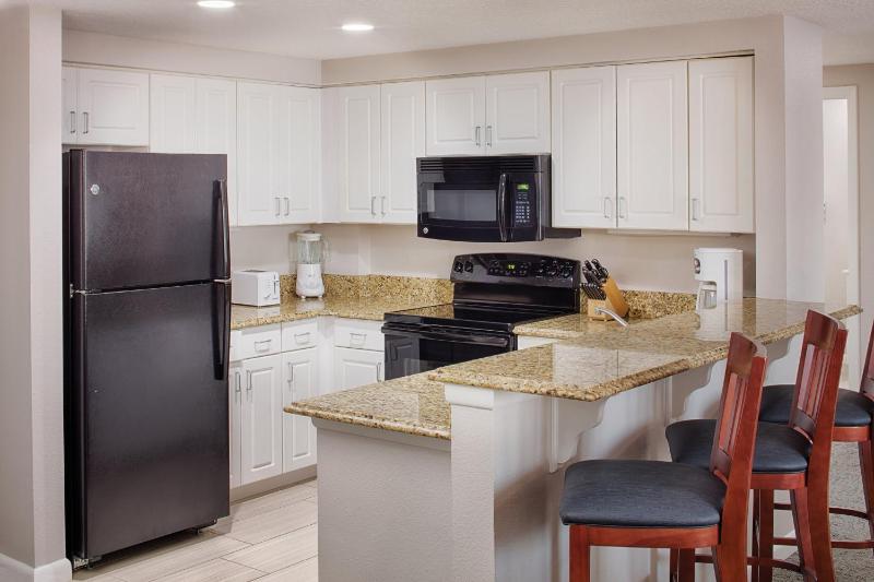 Wyndham Ocean Walk Resort 3BR Apartment with Resort Access - image 9
