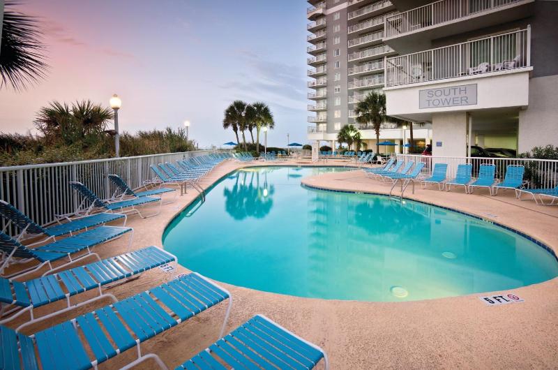 Wyndham Seawatch 2BR Apartment with Resort Access - image 10