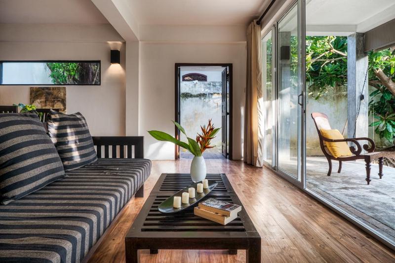 White parrot beach villa - image 12