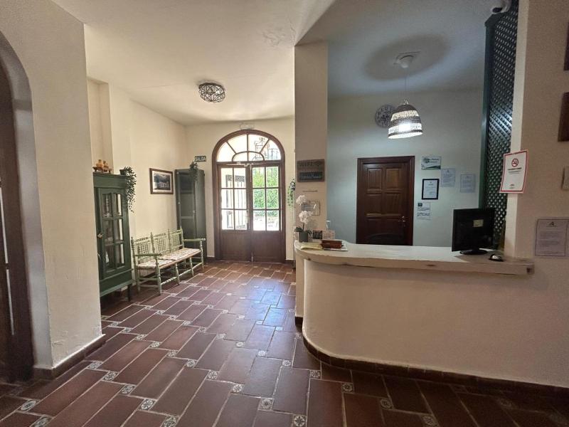 Hotel Humaina - image 40