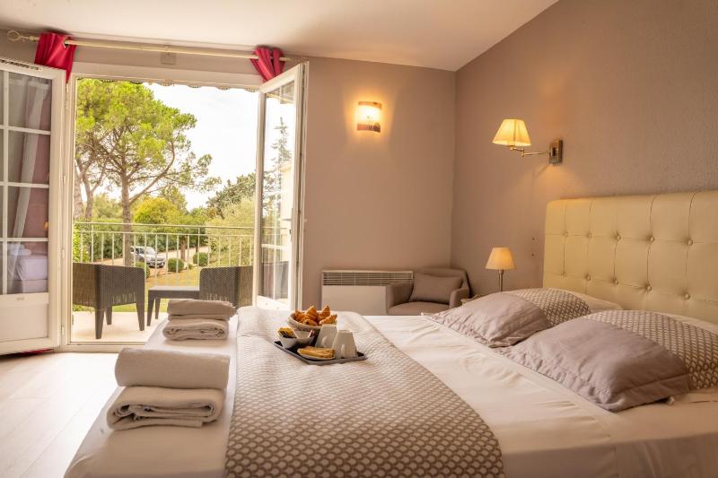 Superior Double Room with Balcony or Terrace image 3