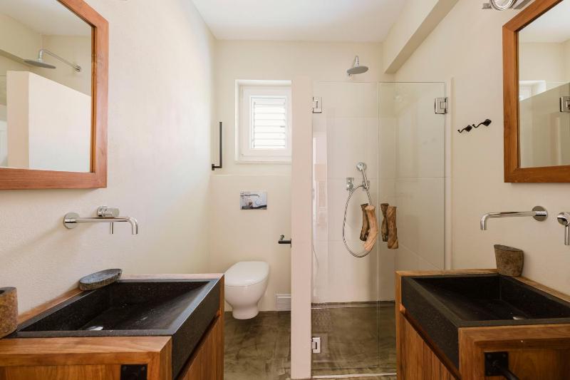 Two-Bedroom Apartment with Terrace (4 Adults) image 4