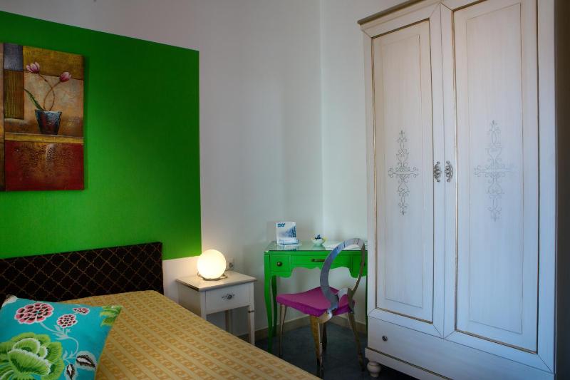 Triple Room image 3