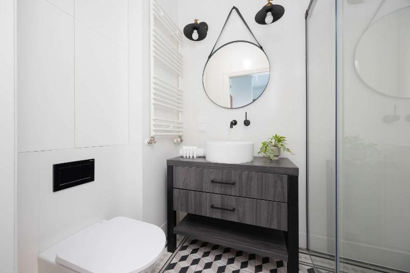 Atmospheric Studio with Terrace and Parking by Noclegi Renters - image 16