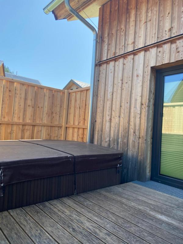 Premium Chalet 7 with Infrared Sauna & Whirlpool image 3