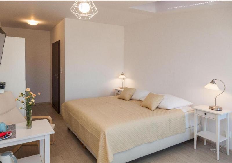 Standard Double or Twin Room image 1