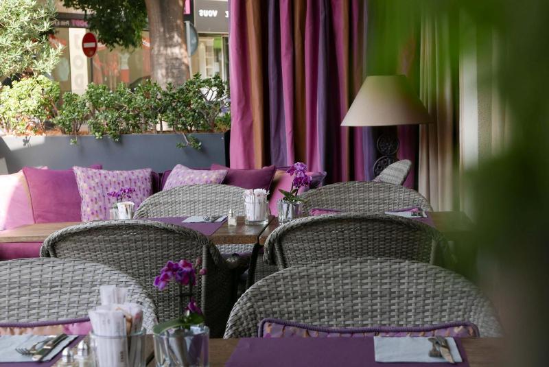 La Place Boutique Hotel - image 6