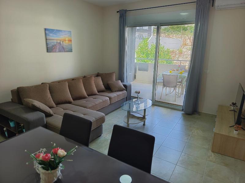Blue Eyes Apartments - image 9