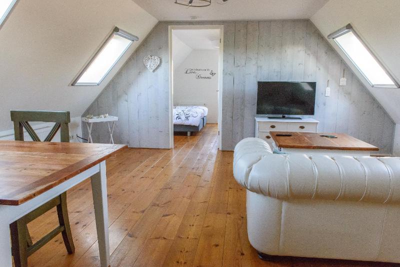 Holiday Home image 1