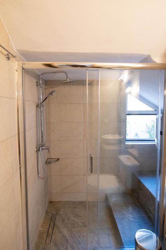 Eva's Apartment - image 26