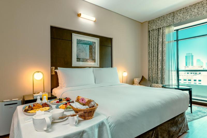 Executive King Room image 4