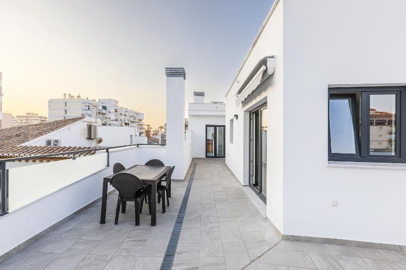 A&N Mediterranean Rooftop Escape Torre del Mar - image 31