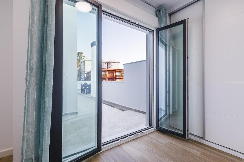 A&N Mediterranean Rooftop Escape Torre del Mar - image 38