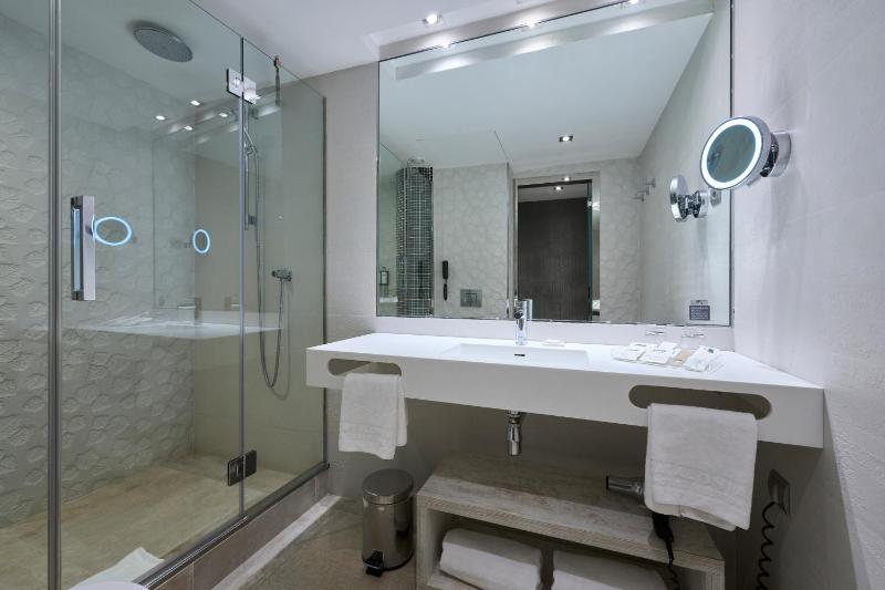 Superior Double Room image 2