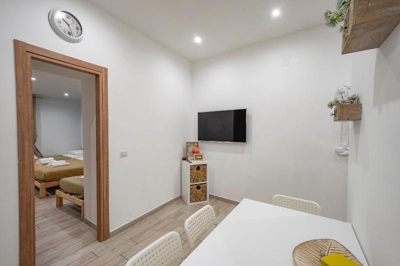 Stay in Naples Flats Montesanto - image 9