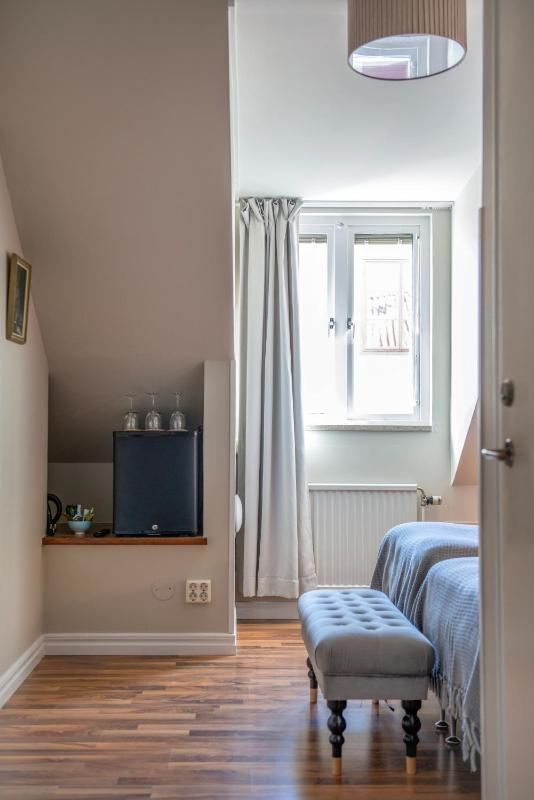 Triple Room image 2