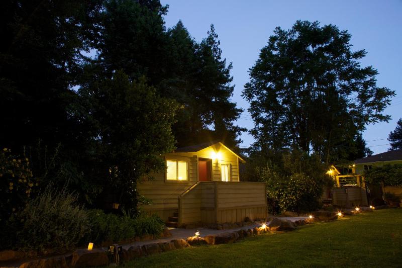 Standard Cottage image 2