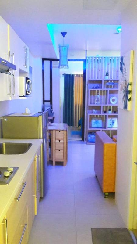 Isidro's Crib at Matina Enclaves Residences with a strong wifi and netflix - image 33