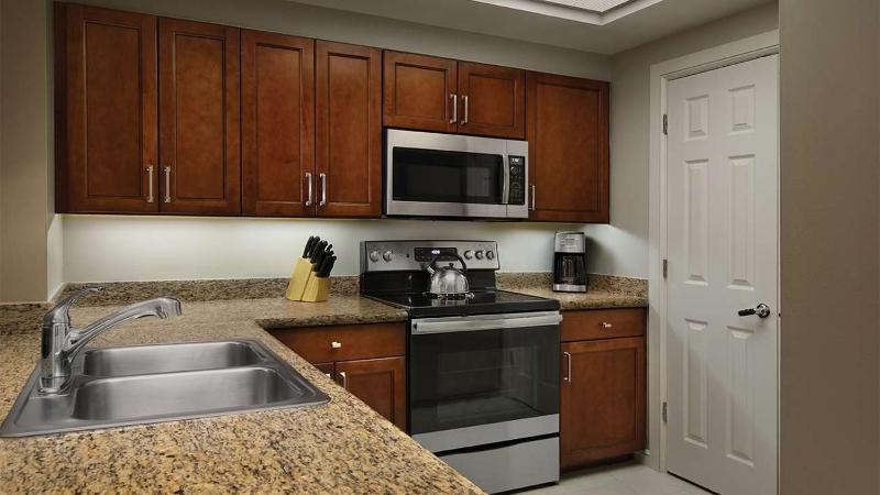 Marriott's BeachPlace Towers 1BR Apartment with Resort Access - image 12