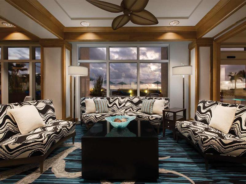 Marriott's BeachPlace Towers 1BR Apartment with Resort Access - image 5