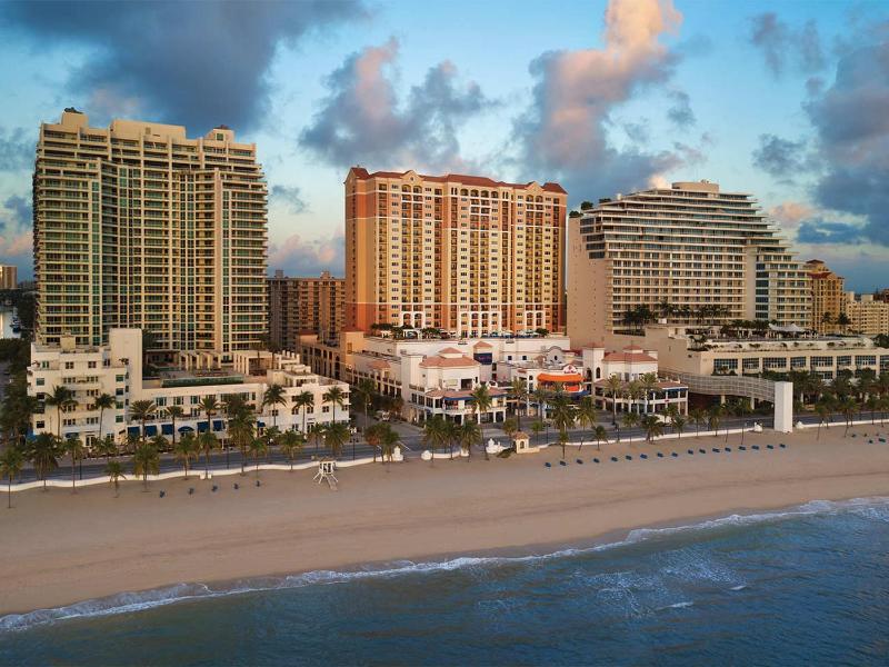 Marriott's BeachPlace Towers 2BR Apartment with Resort Access - image 4