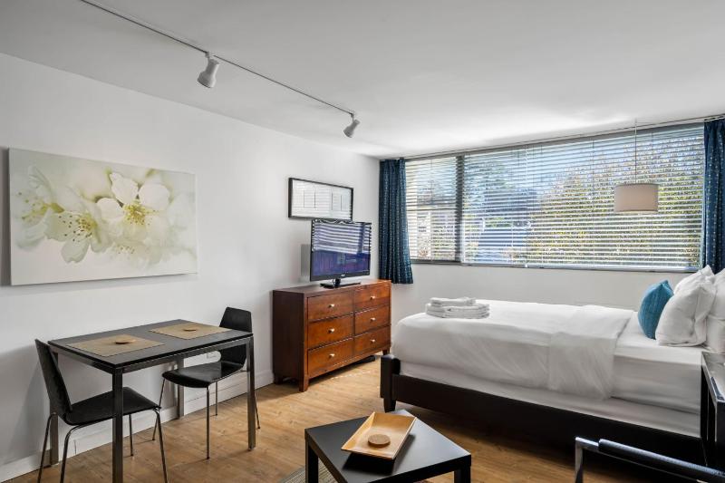 BCA Furnished Apartments Studio - image 20