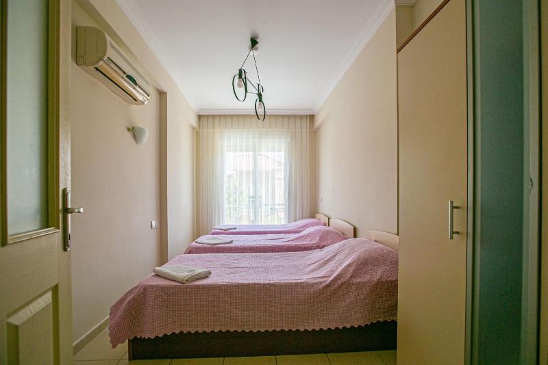 Four-Bedroom Villa with Private Pool image 2