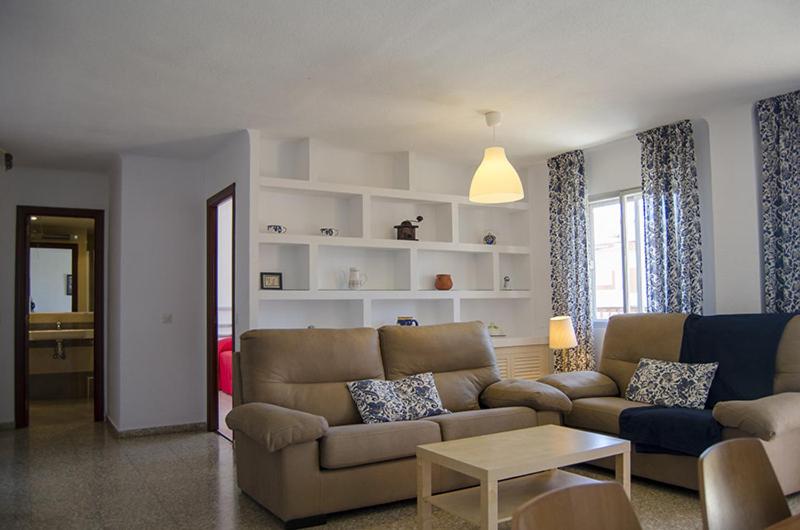 TERRASOL 3 DORMITORIOS IBIZA TORRE DEL MAR - image 3