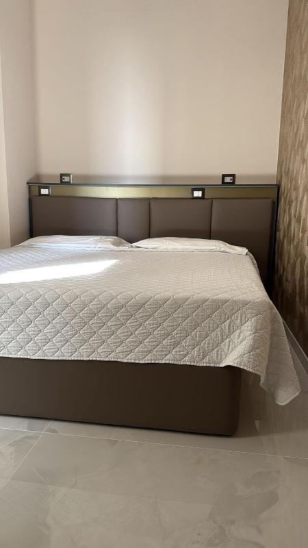 Superior Triple Room image 4