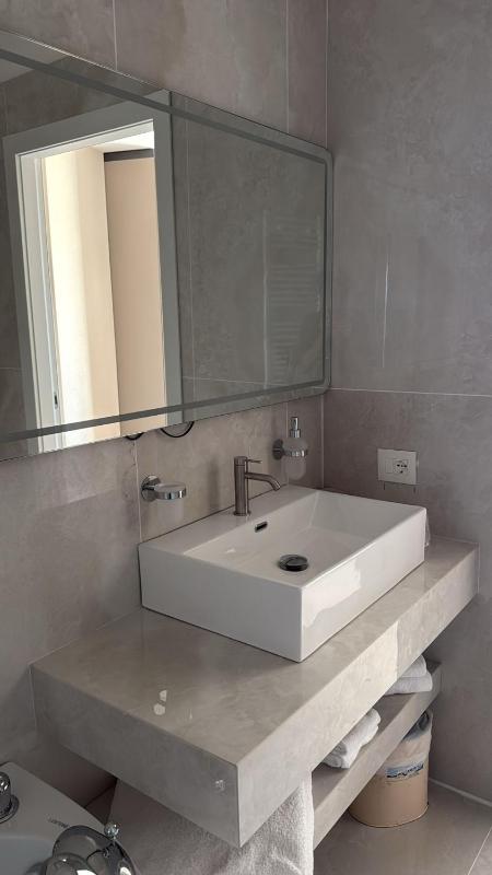 Superior Triple Room image 3