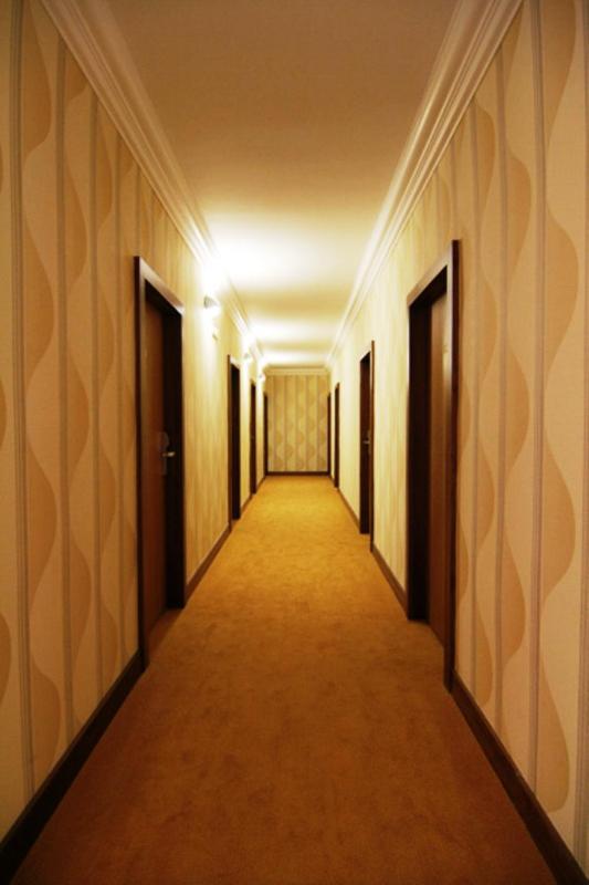 Single Room image 3