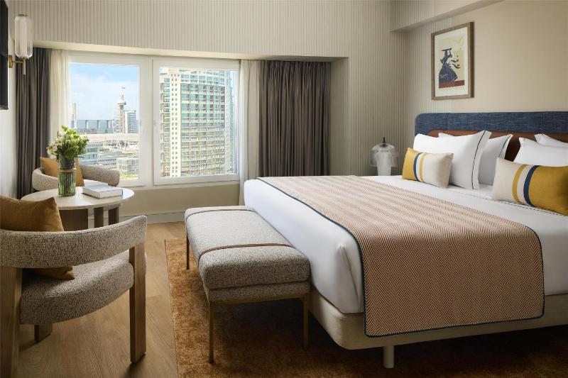 Junior Suite with River View image 1