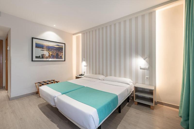 Double or Twin Room (1 Adult) image 3