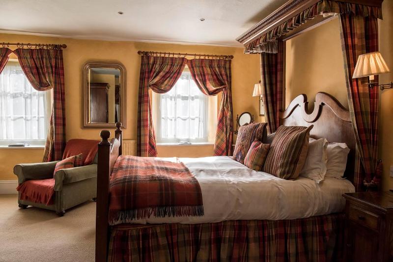 Double Room 2-The Village Room image 3
