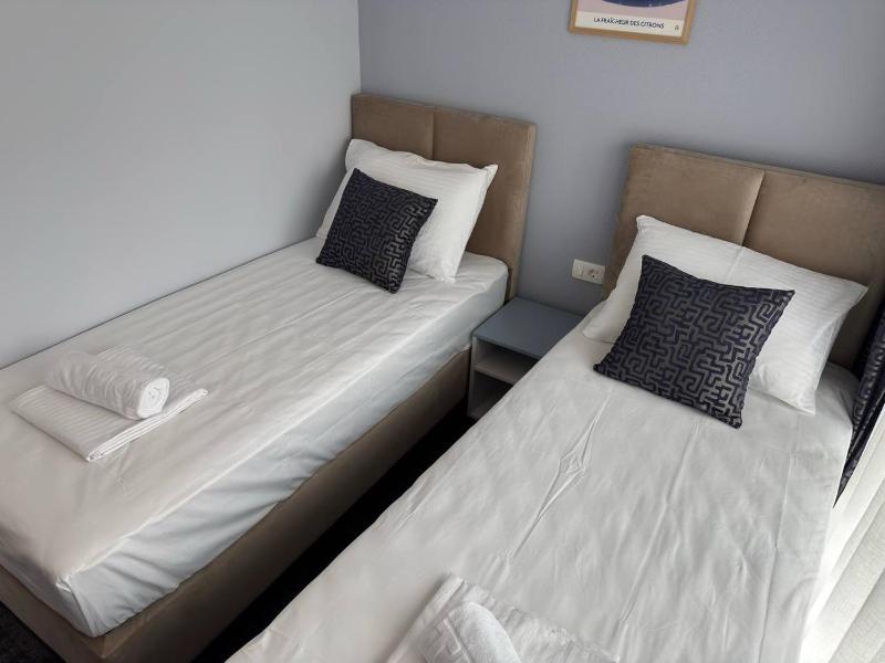 Superior Apartment image 4
