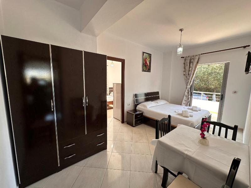 Esmeralda Hotel & Restaurant - image 12