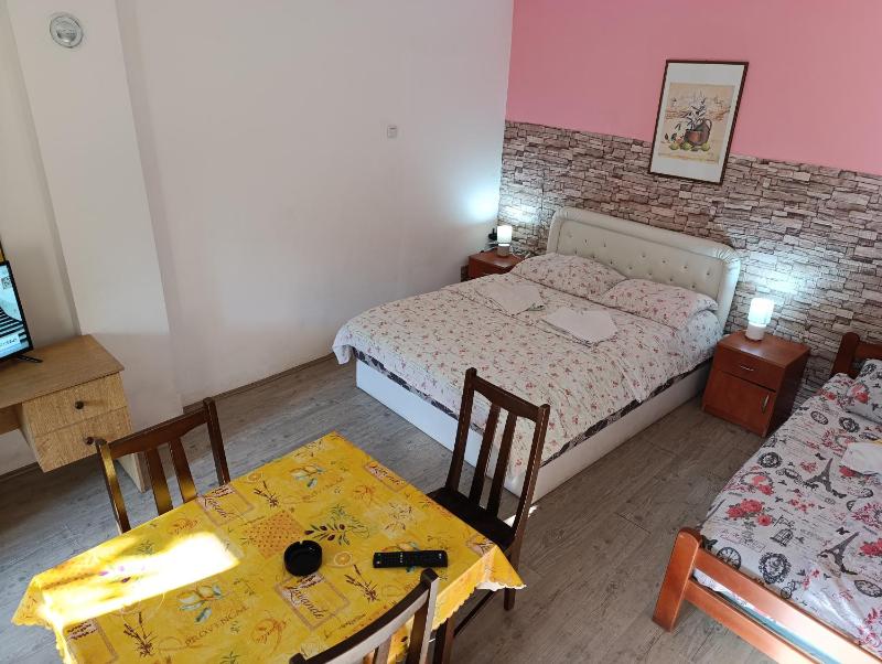 Apartment - Ground Floor image 4