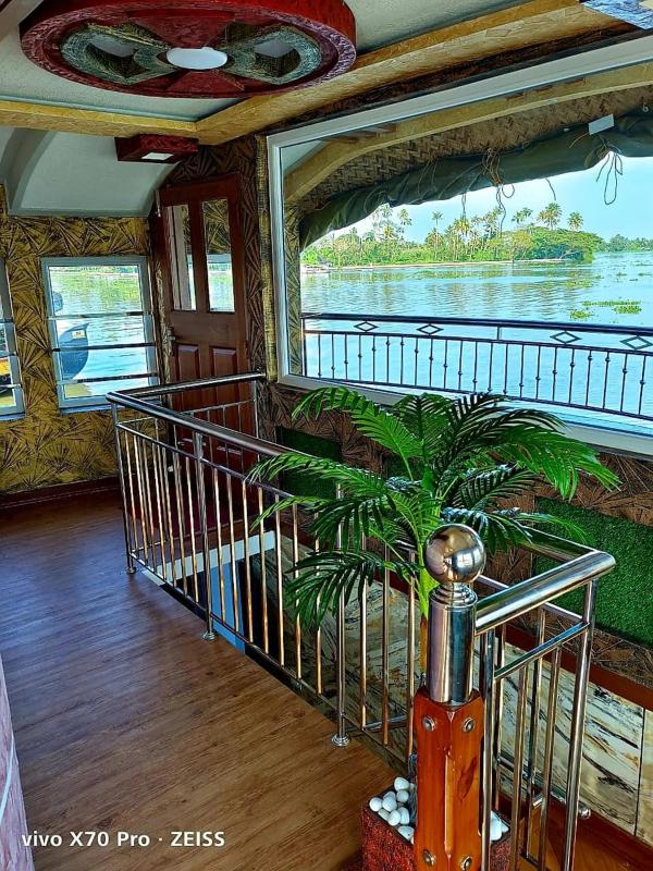 Premium Day Cruise House Boat Alleppey by LexStays - image 13