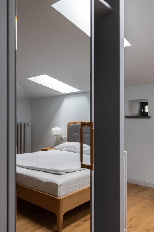 Roze Center Apartments - image 36